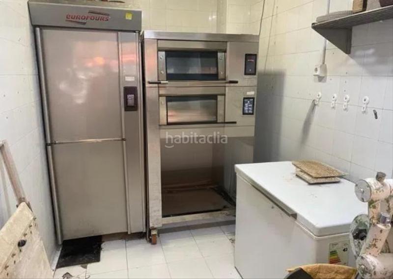 Foto bcab6499-24e4-47c4-9368-75441a9e0e92. Traspàs local comercial a Cuatro Caminos - Azca Madrid