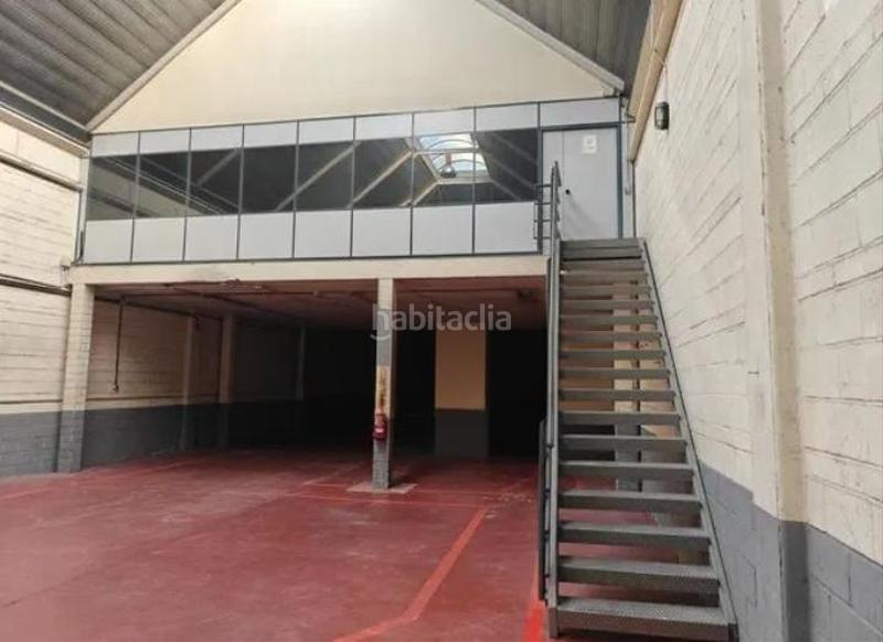 Foto d7d38d7b-28f3-4d86-a8e9-eac96d2e8ee7. Rent industrial building in Polígono Europa Alcalá de Henares