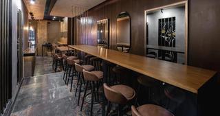 Locale commerciale in Jerónimos