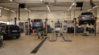 Pas-de-porte Local commercial à Adelfas