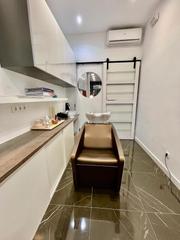 Locale commerciale in Castellana