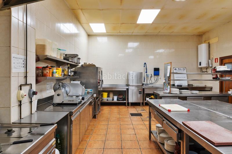 Foto 49c5a1d1-6e06-4a81-86b4-e98788610f06. Nau industrial a Tremañes Gijón