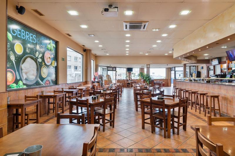 Foto bd4404b1-1ca4-4350-b73a-18b34b86375a. Nau industrial a Tremañes Gijón