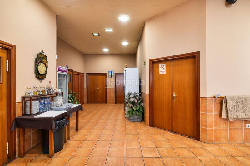 Foto ff92c82c-ae35-4a5b-a0ea-0a4d70f5e32c. Nau industrial a Tremañes Gijón