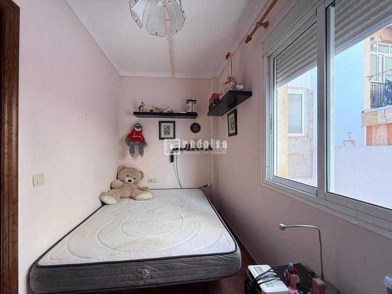 Foto 6cdda25a-2bae-4191-a94a-e09f6243c7dd. Casa in Parque Ayala - Jardín de la Abadía - Huelín Málaga