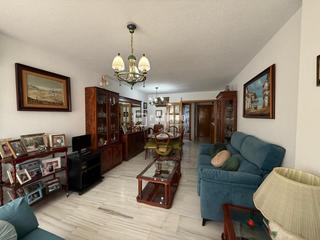 Location Appartement  Antonio machado. Piso en alquiler con vistas al mar.