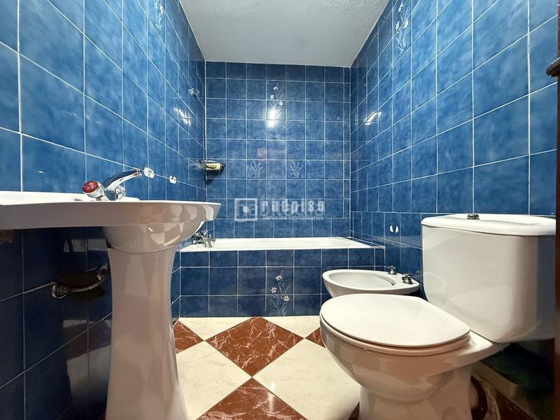 Foto 5840b894-5e35-4b87-b253-bfee3a654170. Piso en La Princesa Málaga