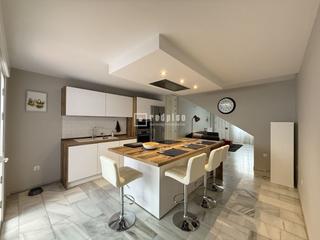 Location Maison  Arganda. Encantadora casa mata en alquiler, lista para entrar a vivir.