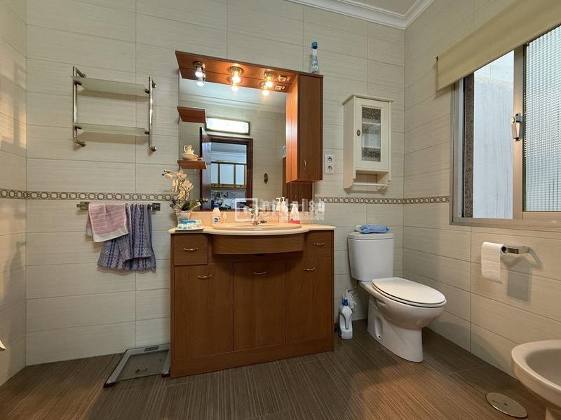 Foto 505eca74-07e6-4b64-8faa-b3d1725f81f9. Alquiler casa en Parque Ayala - Jardín de la Abadía - Huelín Málaga