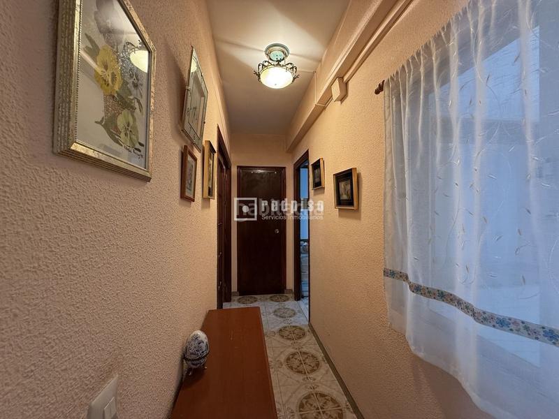 Foto 7c987570-9625-460f-8a87-8da0462475e7. Alquiler casa en Parque Ayala - Jardín de la Abadía - Huelín Málaga