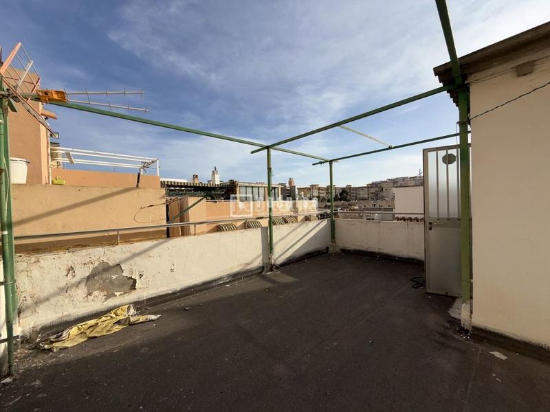 Foto df518377-fac0-4883-aa2f-8f880e23b80a. Lloguer casa a Parque Ayala - Jardín de la Abadía - Huelín Málaga