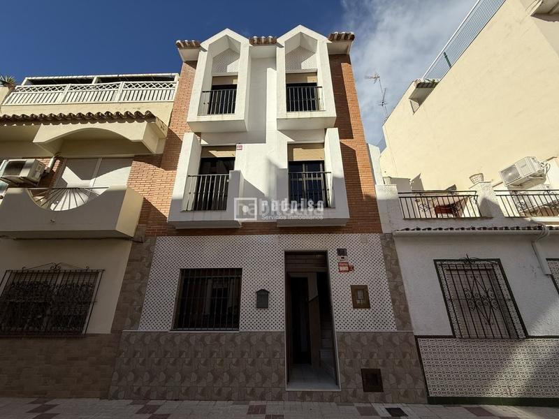 Foto 9b9d3775-3e3d-459f-91f8-4fa8df8fa15a. Maison dans La Princesa Málaga