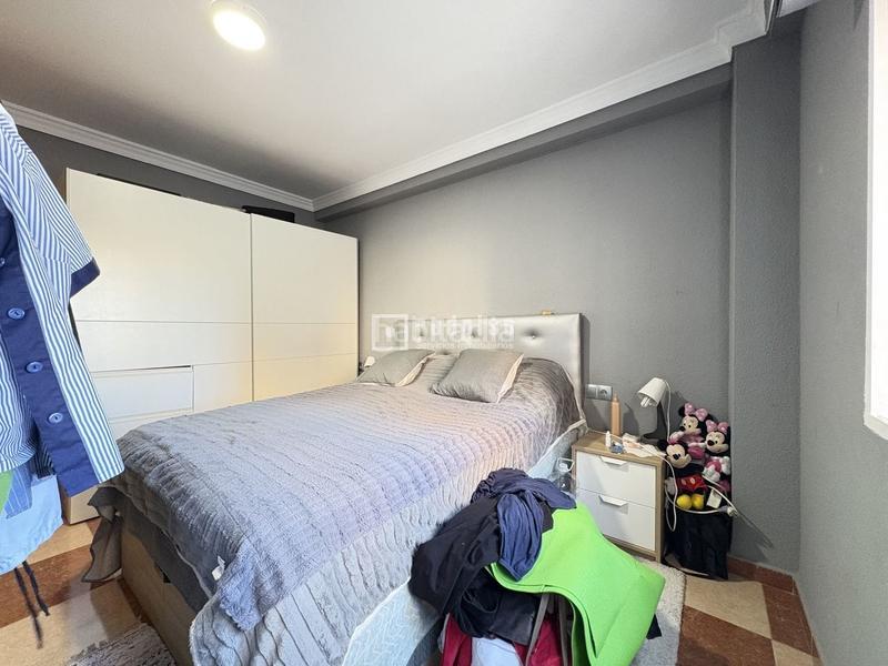 Foto b0c19bfb-67c2-4295-b11c-59f2408d23e5. Piso  para entrar a vivir en huelin en Parque Ayala - Jardín de la Abadía - Huelín Málaga