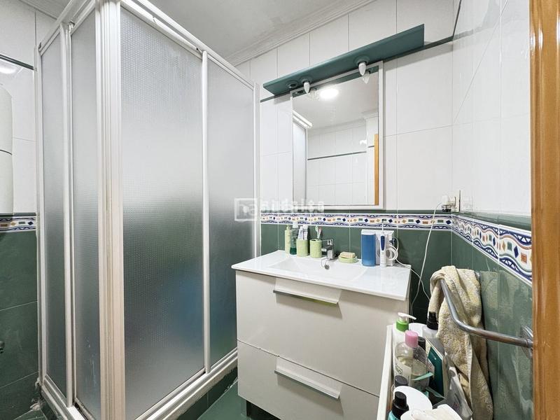 Foto fd4ce5ec-9815-49dc-8856-217b77d05a3d. Piso  para entrar a vivir en huelin en Parque Ayala - Jardín de la Abadía - Huelín Málaga