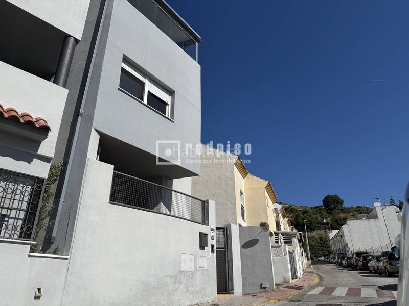 Foto 09721aaf-cafb-4a88-8832-870cde338b4b. Casa amb aparcament a Cártama pueblo Cártama