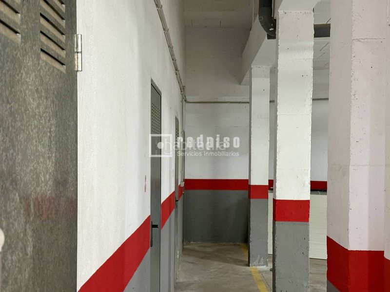 Foto aca3b880-8e5f-49d9-a0a8-b363023e9343. Casa amb aparcament a Cártama pueblo Cártama