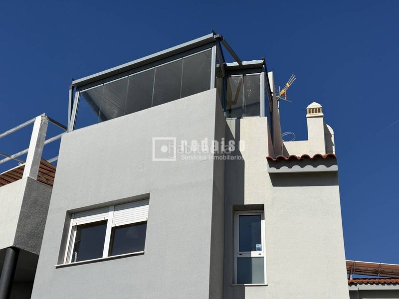 Foto f242d5bb-eaa9-4207-a8af-59f8560d7b29. Casa amb aparcament a Cártama pueblo Cártama