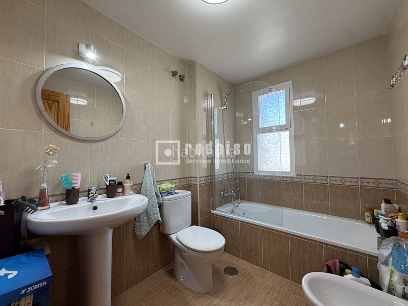 Foto 752e0b00-1395-4176-b86d-facead239376. Casa amb aparcament a estación de Cártama Cártama