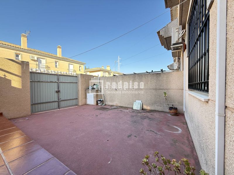 Foto ab722d70-bdd3-4b29-bc41-3fb472e6fa53. Casa amb aparcament a estación de Cártama Cártama