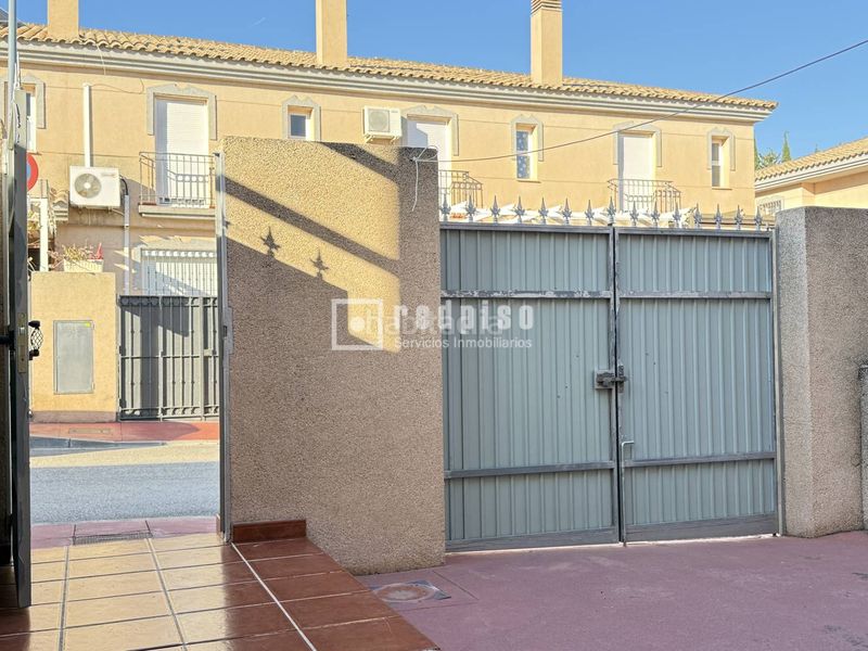 Foto d18423c3-e361-478f-95df-e543d2f6598b. Casa amb aparcament a estación de Cártama Cártama