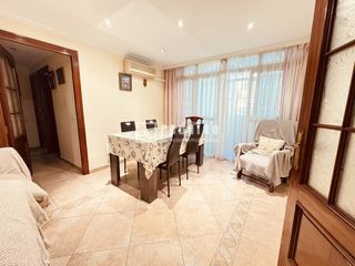 Rent Flat in Parque Ayala - Jardín de la Abadía - Huelín. Piso ideal para estudiantes  en huelin málaga