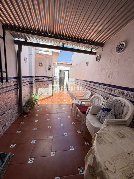 Foto b91de6ee-498d-4b3c-9c9f-443ac7fdaf80. Casa a Humilladero
