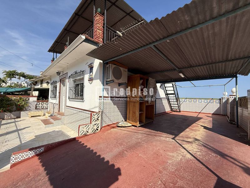 Foto ebb21675-08e2-4227-958e-5efe9df38f9d. Casa amb aparcament a Cortijo de Maza - Finca Monsalvez - El Olivar Málaga