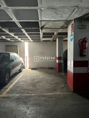 Lloguer Aparcament cotxe a La Princesa. Alquiler de plaza de parking la princesa