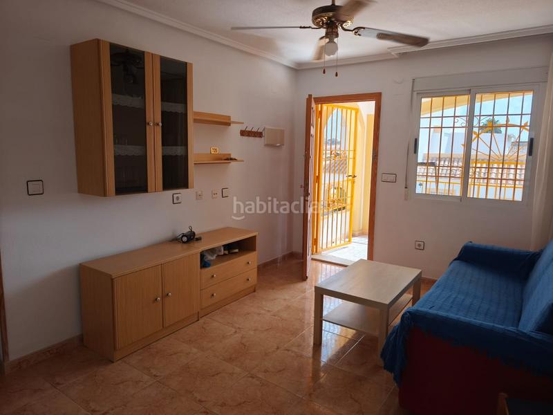 Foto 013f223a-54cb-4589-8f62-6ef83674aeb8. Piso desde casas connect te presentamos este encantador apartamento en planta alta situado en una zona residencial muy tranquila de tor en Torrevieja