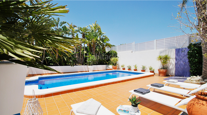 Foto 1ffcb9f8-8257-4298-be55-f4f28b850e9b. Casa villa de estilo mediterraacuteneo con vistas a las montantildeas y al mar.ampnbspesta casa tiene una ubicacioacuten ideal en la ex en Elche / Elx