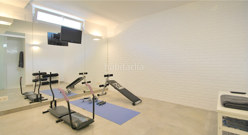 Foto f2398eb4-87d7-4af8-86f2-2a897fc45c8c. Casa villa de estilo mediterraacuteneo con vistas a las montantildeas y al mar.ampnbspesta casa tiene una ubicacioacuten ideal en la ex en Elche / Elx