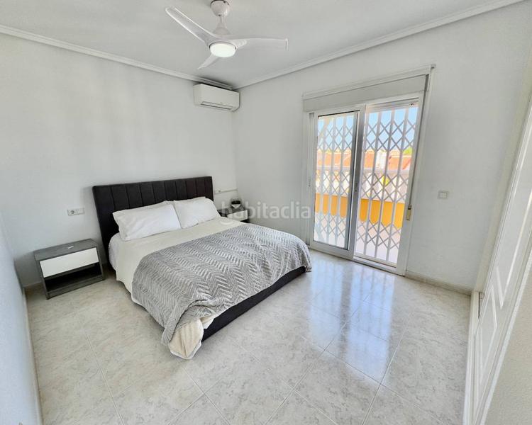 Foto 36499680-e6ee-4dec-bdd8-b186d8e2e3f6. Casa ... en Rojales