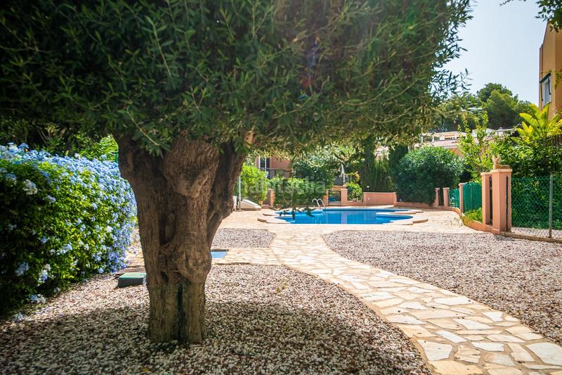 Foto aa7c844a-676d-48f5-8e64-6c832c7de917. Casa encantadora casa adosada en los balcones, descubra esta casa adosada bellamente mantenida en la cotizada zona de los ba en Torrevieja