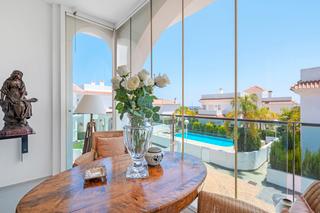 Appartement à Rojales. Ubicado en una de las urbanizaciones maacutes exclusivas de la z
