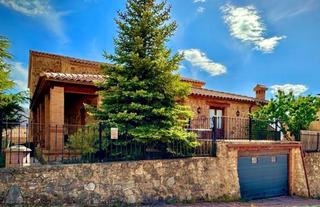 Casa a Riópar. Propiedad exclusiva en riopar lujo, comodidad y naturaleza en un