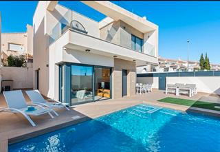 Casa en San Miguel de Salinas. Villa reciente de lujo en san miguel descubra esta preciosa vill
