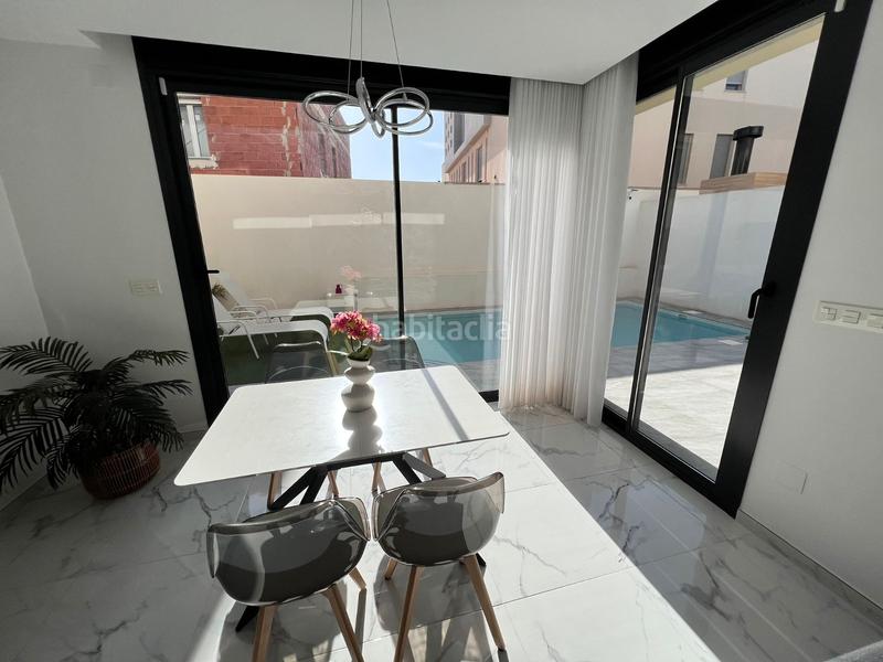 Foto 0b44a839-0c7e-4c95-ac14-d321359fd533. Casa con riscaldamento piscina in Montesinos (Los)