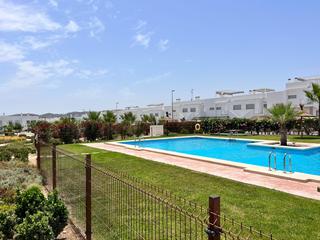 Flat in Desamparados - Hurchillo - Torremendo. Este apartamento en primera planta, impecablemente mantenido, of