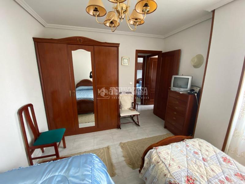 Foto 0d1cafda-9358-4f80-8390-389d727b5e02. Piso  en venta en Valderas