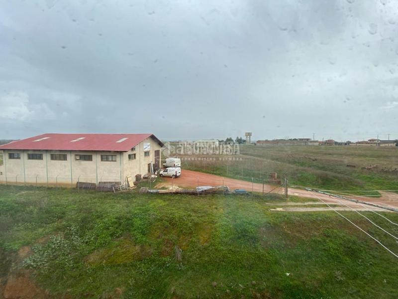 Foto 9a9fd2cf-9638-4a44-a1e2-52051a88d07f. Piso  en venta en Valderas