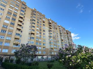 Pis  C. esla. Piso en venta en león