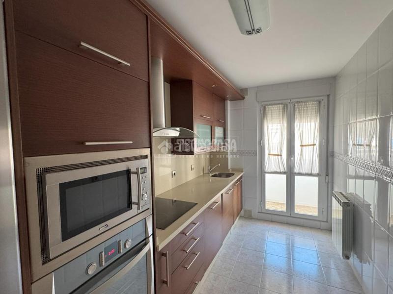 Foto 4e9ea0c7-9e50-42fc-9143-2f7ccad5b973. Piso  en venta en Las Ventas León