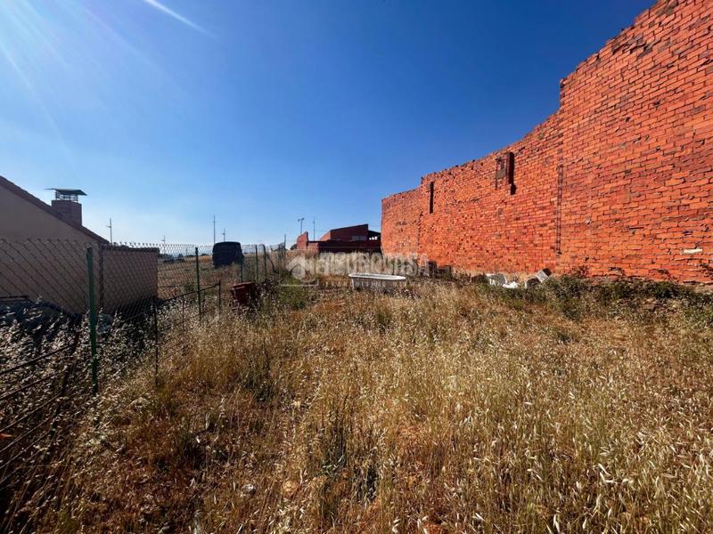 Foto dbe74e2b-ab85-43bc-8684-aecbb38e6793. Terreno residencial terrenos en venta en Villadangos del Páramo
