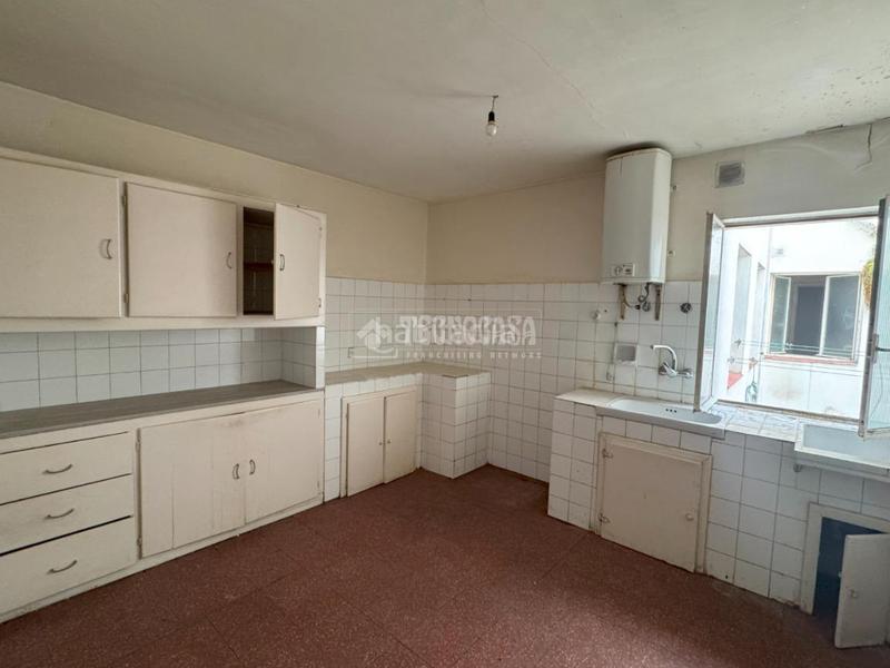 Foto 6d4c4617-c321-444b-ab8d-2d65f555e752. Edificio  en venta en San Mamés - La Palomera León