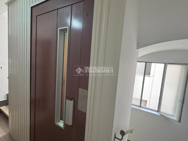 Foto 91c4e7f8-3ae4-46e6-aca6-70bb941c2f72. Edificio  en venta en San Mamés - La Palomera León