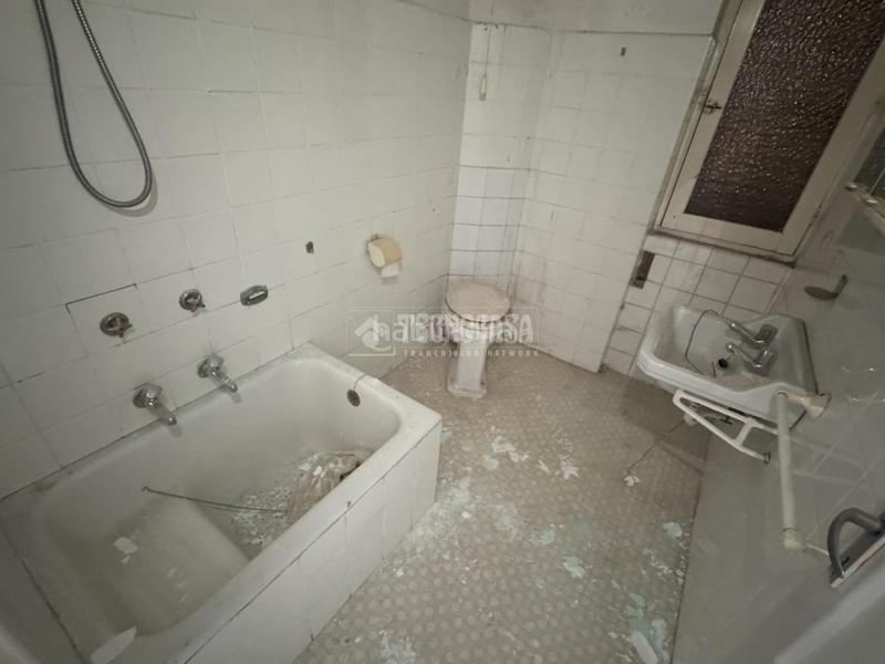 Foto c7fc9015-7db3-4ec1-9542-fb31309fb307. Pis a San Mamés - La Palomera León