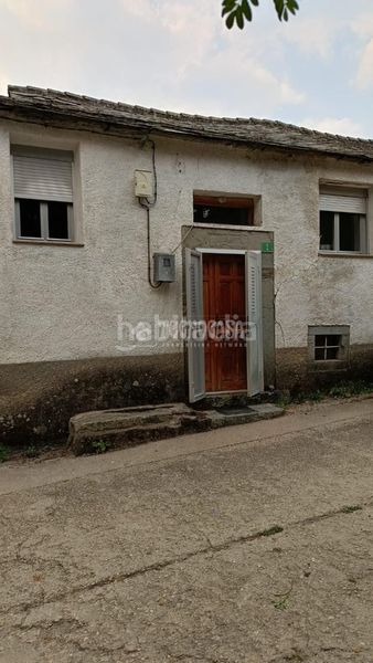 Foto 6d68e449-33f7-47ad-a5eb-bfdfd0b7e574. Casa amb aparcament a Murias de Paredes
