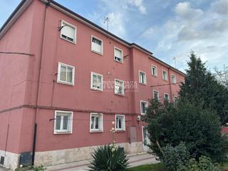Piso en Trobajo del camino. Piso en venta en león