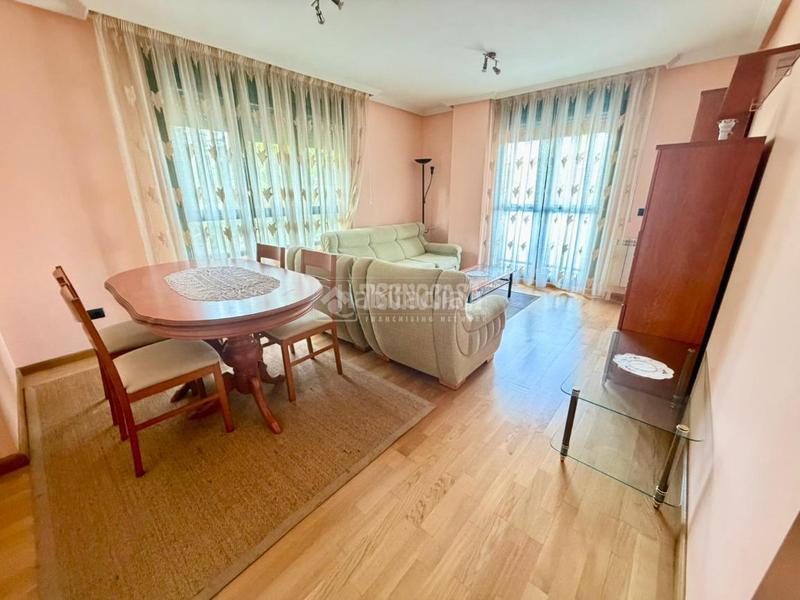 Foto 377006d2-8e19-4d6e-a50d-fdb2b67f3663. Etagenwohnung mit heizung parking in La Lastra León