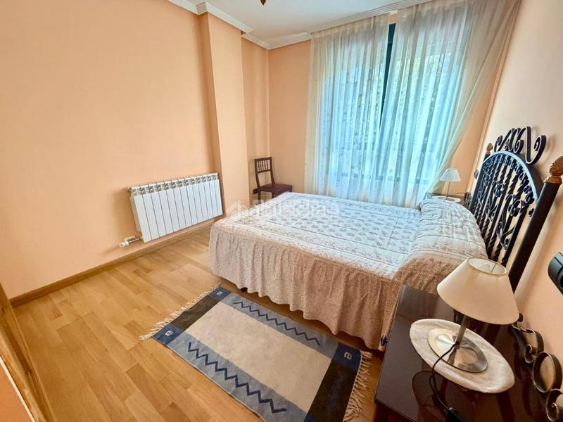 Foto 79f0f834-8ce3-499f-9887-798f0f262eb4. Etagenwohnung mit heizung parking in La Lastra León